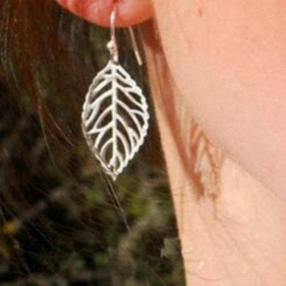 Simple Gold or Silver Tone Leaf Earrings - Picture 2 of 3